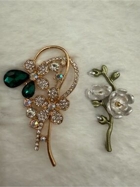 Vintage Brooch Bundle Floral Rhinestone & Enamel Flower Lot